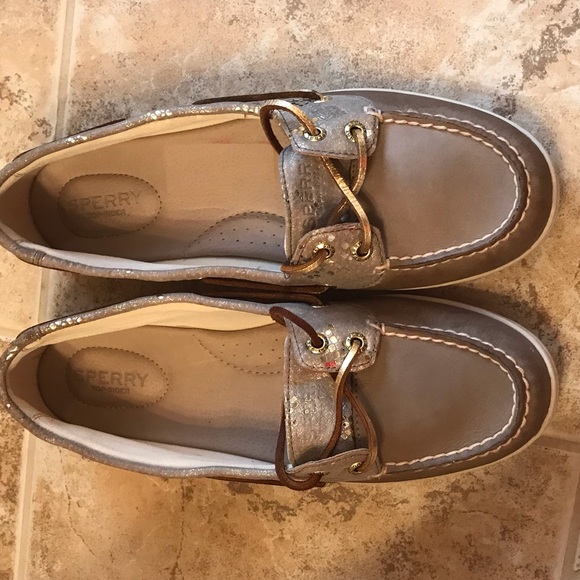 Sperry boat shoes - Picture 3 of 11